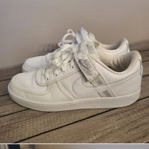 Nike-Mens Court Sneakers Size 10